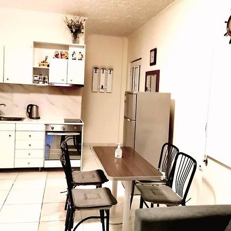 Apartment With 3 Rooms Just 1 Min From The Beach And Free Public Parking Peraía 外观 照片