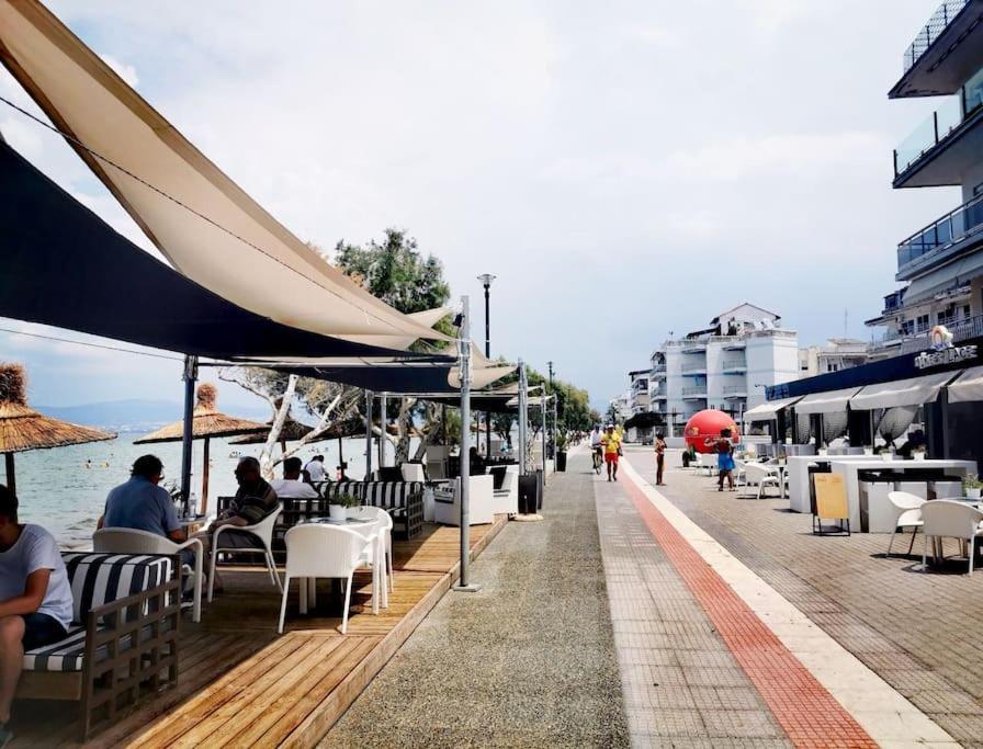 Apartment With 3 Rooms Just 1 Min From The Beach And Free Public Parking Peraía 外观 照片